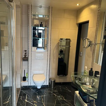 Διαμέρισμα Fabulous In Heart Of