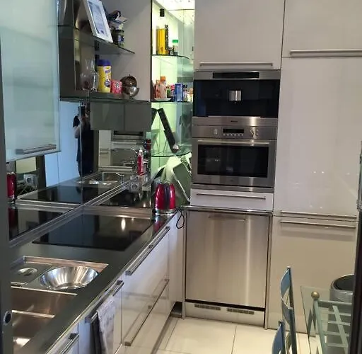 Apartment Fabulous In Heart Of *